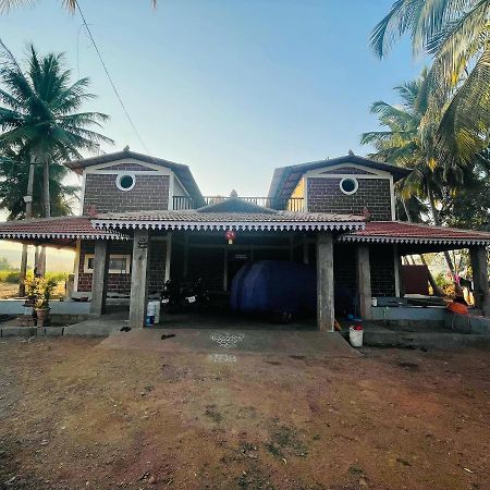 Dharani Home Stay Badami Exterior foto