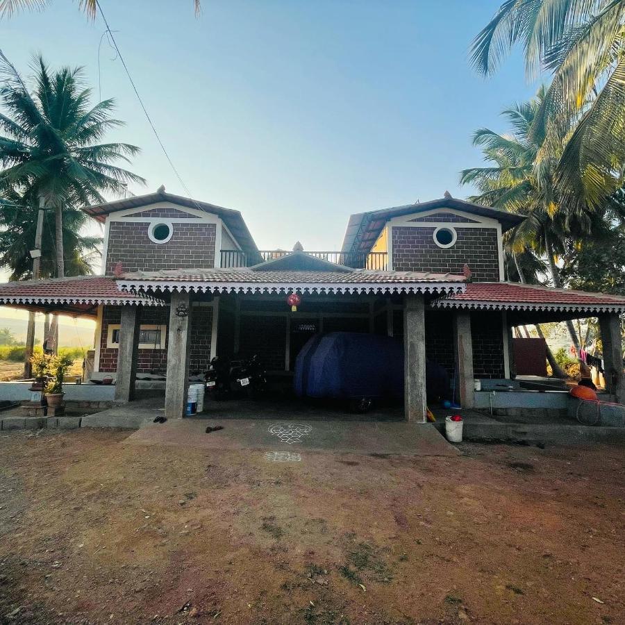 Dharani Home Stay Badami Exterior foto
